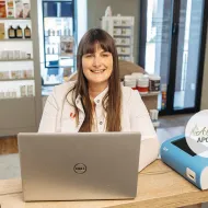 Mag.pharm. Susanne Falkensammer bedankt sich bei allen Apo Almtalern! 