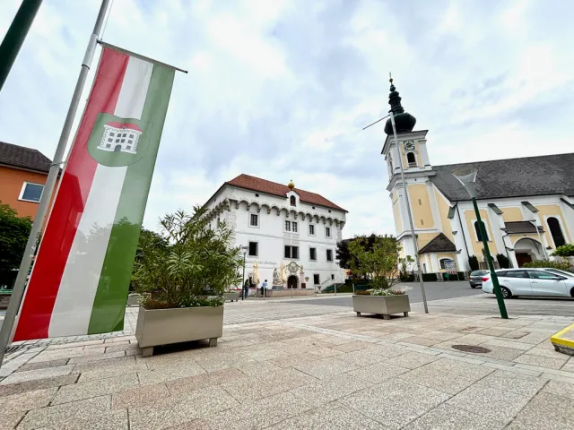 Staatstrauer nach Amoklauf - Fahnen auf Halbmast auch in Vorchdorf