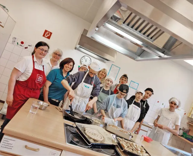 Wurstseminar mit Ortsbäuerinnen Vorchdorf im POLY Vorchdorf